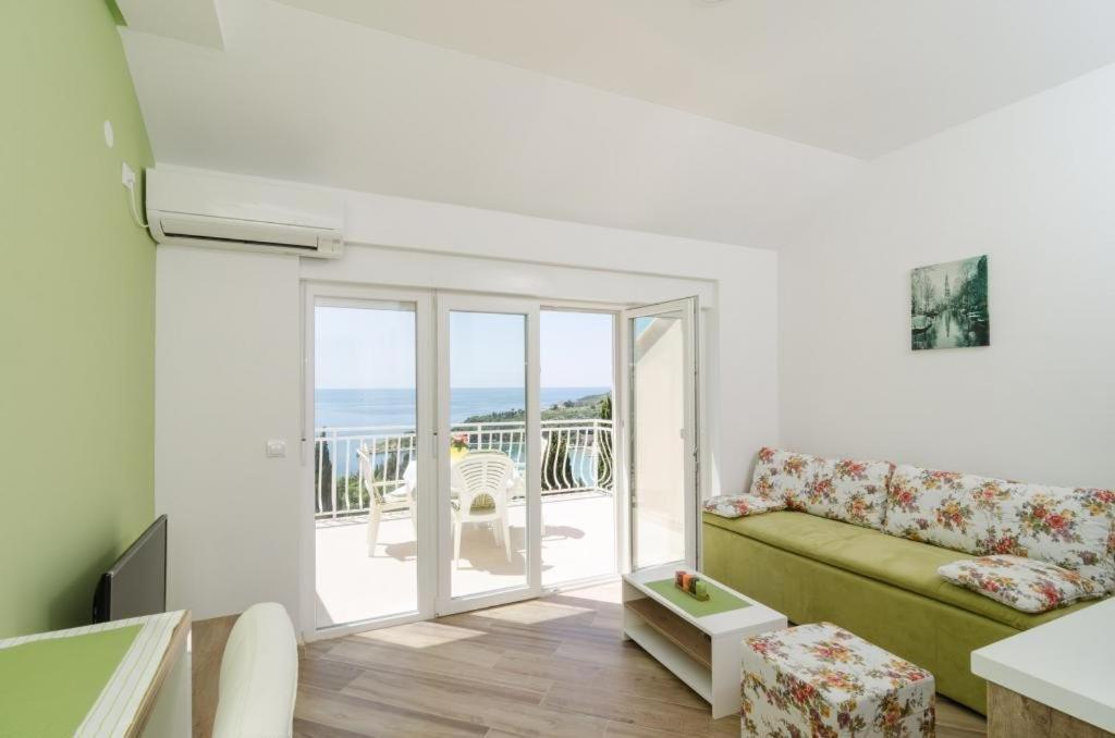 מליני Apartments Marmo מראה חיצוני תמונה