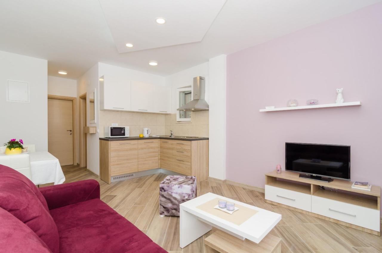 מליני Apartments Marmo מראה חיצוני תמונה